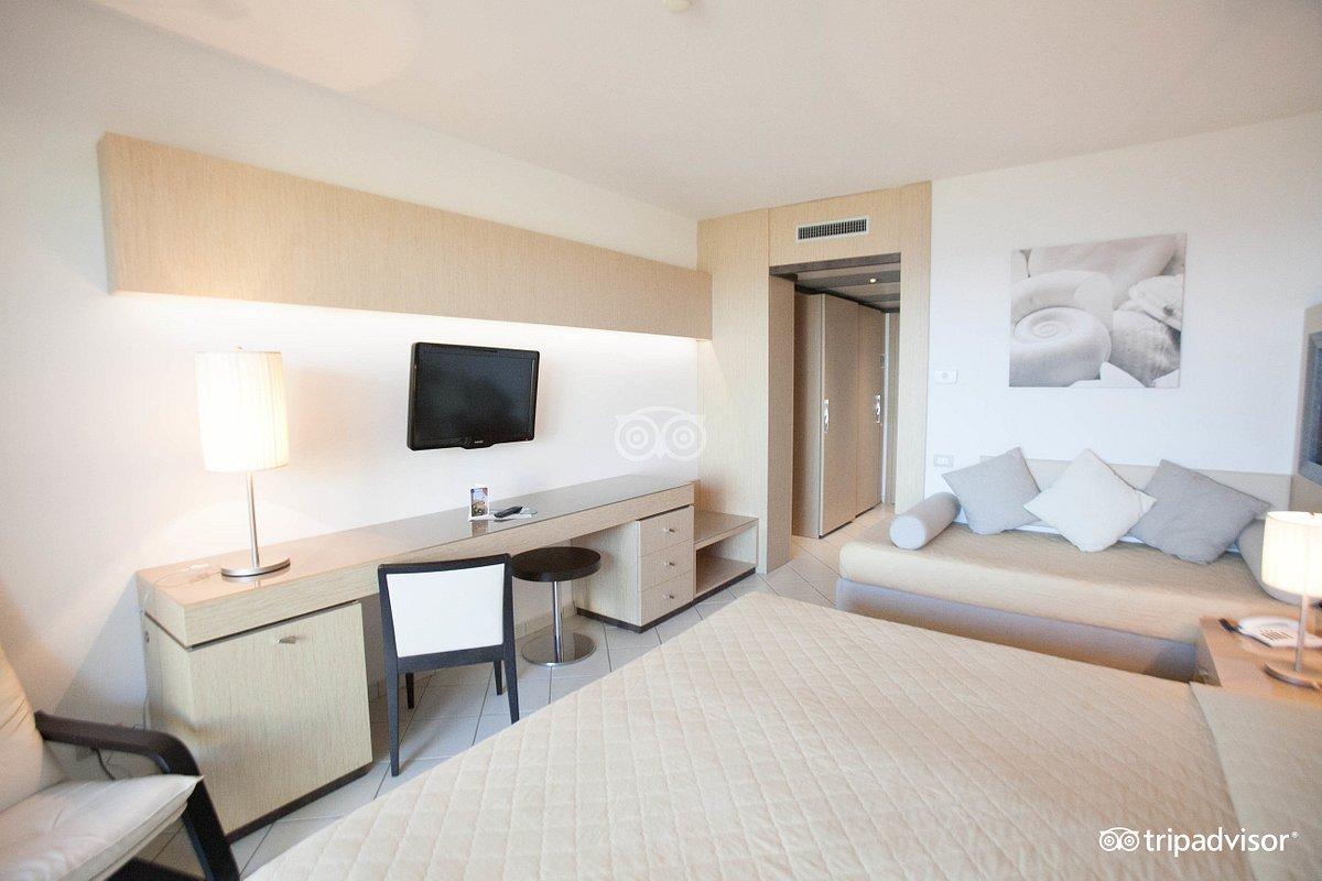 Hotel Mclub Cala Regina 4*